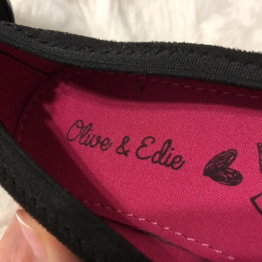 Olive & Edie black olive